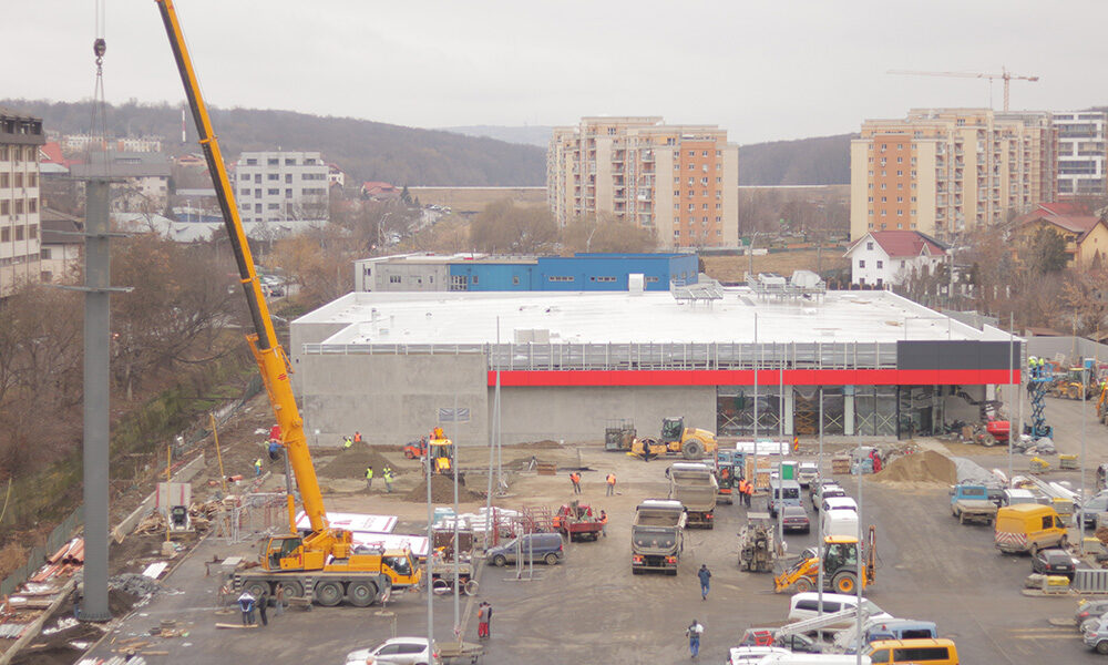 FOTO Stadiul lucrărilor la noul magazin Kaufland din Tătărași