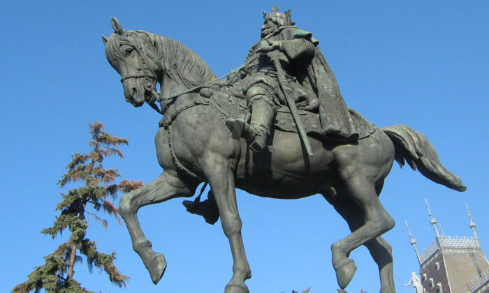 statuia lui stefan cel mare iasi