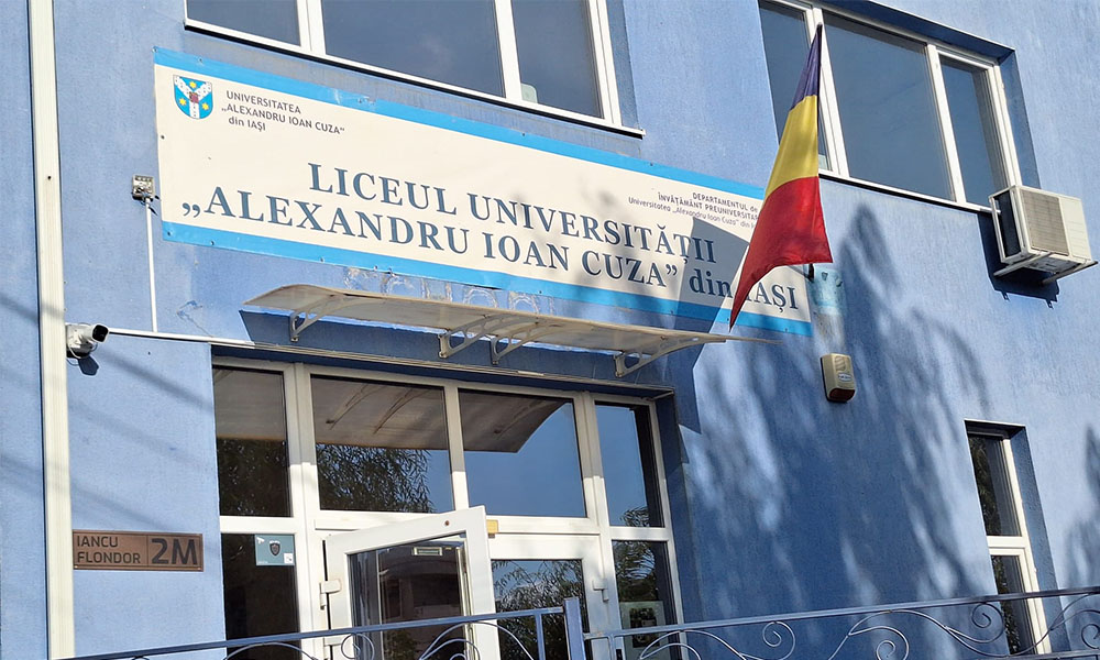 liceul universitatii alexandru ioan cuza din pacurari iasi