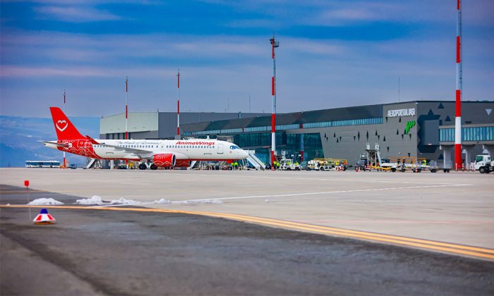 avion animawings la aeroportul iasi