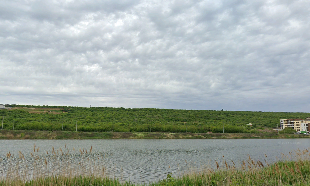 lacul aroneanu iasi