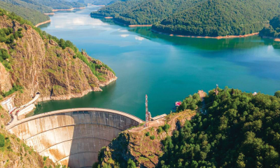 lacul vidraru hidroelectrica