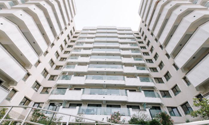 complex royal town iasi