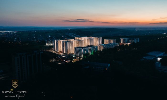 complex royal town iasi