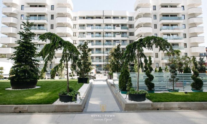 complex royal town iasi