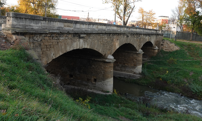 podul de piatra iasi