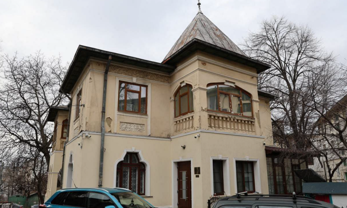 Casă - Strada Petru Rareș 25 bis