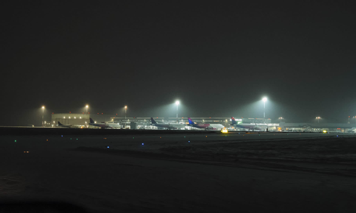 aeroport iasi iluminat
