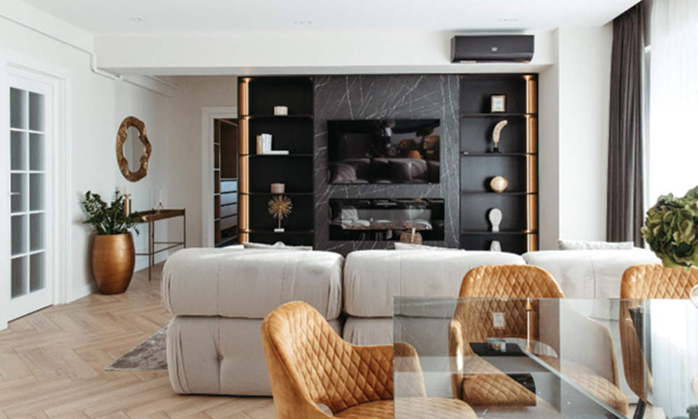 advertorial royal town