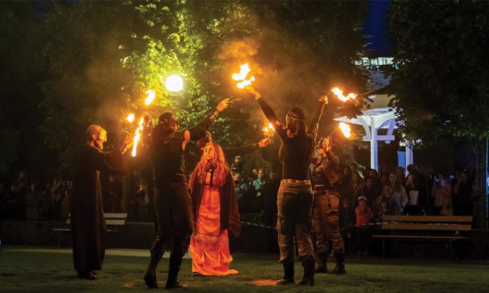 Check Art Festival la Palas Iasi