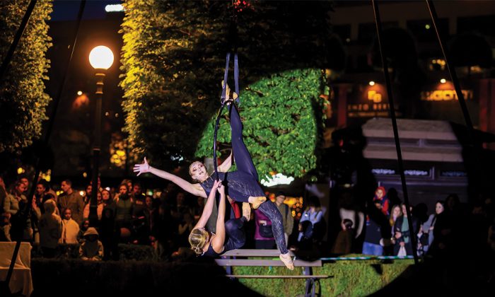 Check Art Festival la Palas Iasi